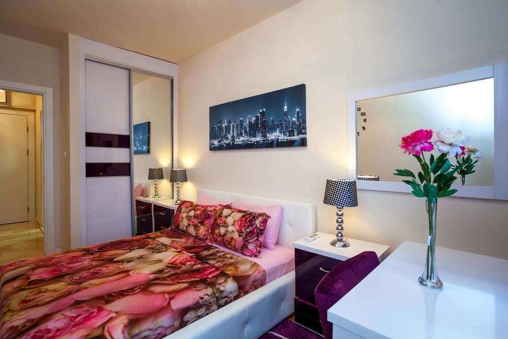 Luxury Apartment Anastasia Tre Canne بودفا الغرفة الصورة